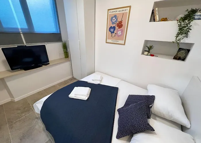 Blue Apartment Split